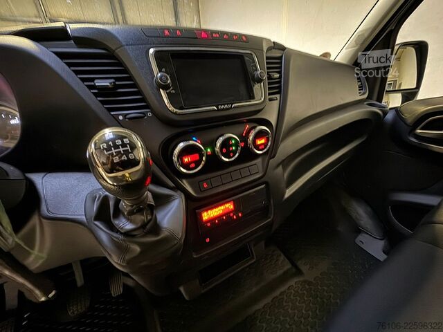 Højt tag varevogn IVECO Daily 50C18 Kastenwagen *Navi*Ahk**