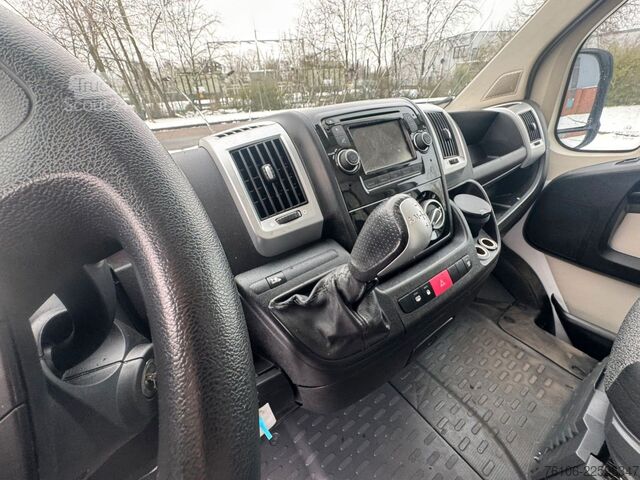 Laatikkoauto FIAT Ducato Koffer *Navi*Kamera*TÜV neu*Länge 4,20m