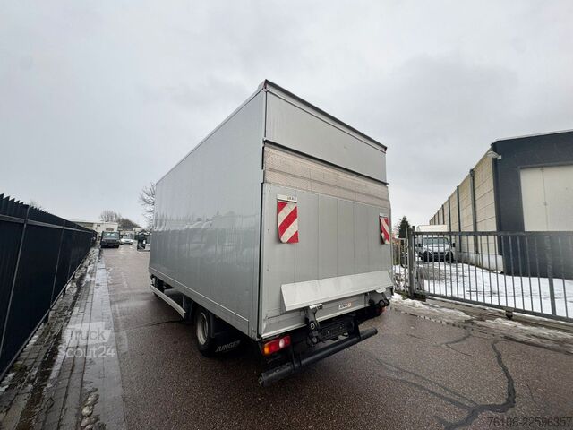 Sandučar FUSO Canter 7C18 Koffer mit Ladebordwand *Klima*