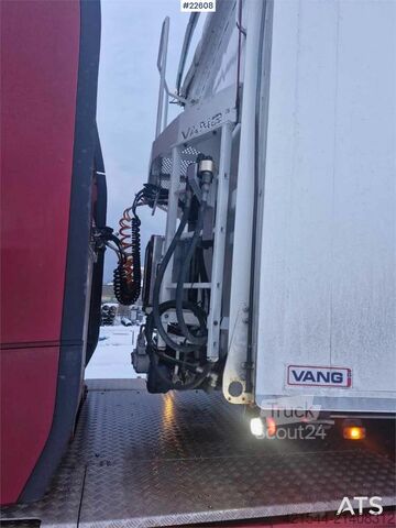 Walking floor Vang SHLS 111 Walking Floor – Hydraulic roof and side o