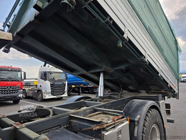Camião basculante Iveco 150E280 4x4 Allrad Kipper HMF 1820