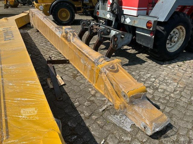 Grävmaskin med kedja CATERPILLAR longReachBoom Passend für Cat 320/ 323 B/C/D