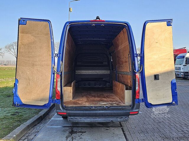 High-roof van MERCEDES-BENZ SPRINTER 315 CDI AUT. L3H2