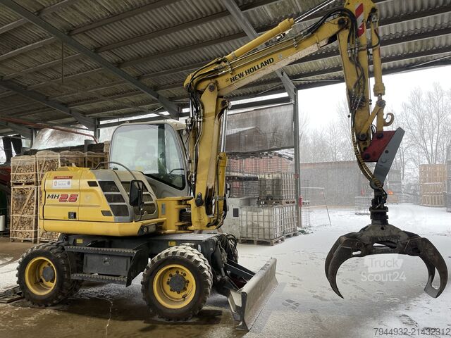 Kolesni bager New Holland MH 2.6