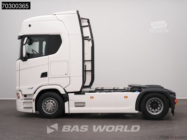 Standaard trekker Scania S460 4X2 NEW! Retarder 2xTanks LED ACC Standkli...