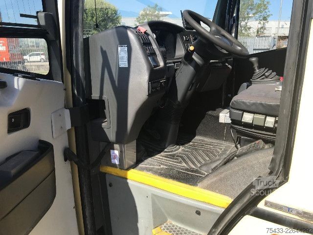 Avtobus Mercedes-Benz ATEGO SITCAR SCUOLABUS 54+3+1