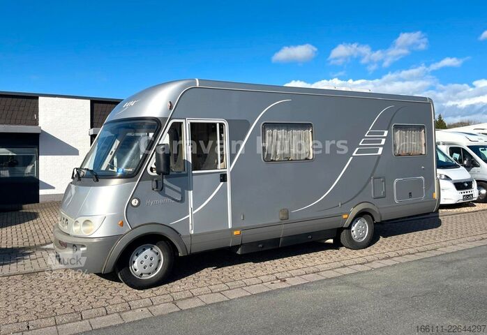 Autorulotă integrată HYMER/ERIBA B 614 - Festbett- Klima -  - Solar -