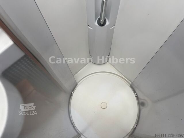 Autorulotă integrată HYMER/ERIBA B 614 - Festbett- Klima -  - Solar -
