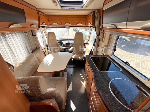 Integreret autocamper HYMER/ERIBA B 614 - Festbett- Klima -  - Solar -