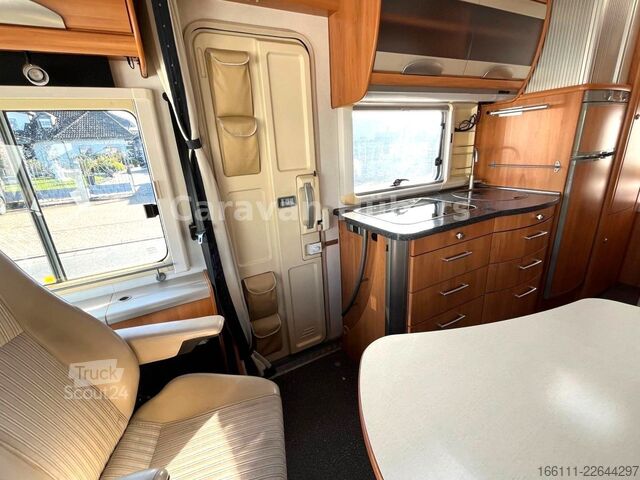 Integreret autocamper HYMER/ERIBA B 614 - Festbett- Klima -  - Solar -