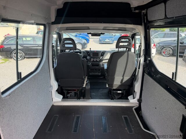 Bestelwagen met verhoogd dak IVECO DAILY 35S17 L4H2 3.0L Automatik AHK Klima WoMobi