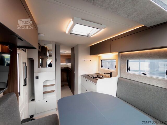 Félintegrált lakóautó LMC Cruiser 750 EF Messeangebot CSD 2026