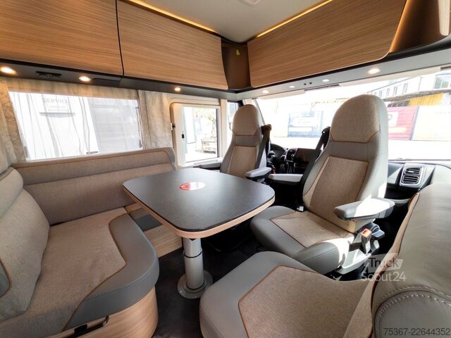 Entegre karavan MALIBU I 470 RB LE K comfort 4,2t Messeangebot CSD 2026