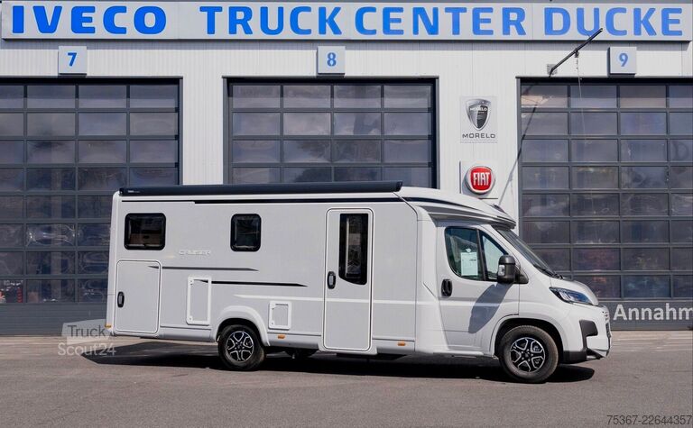 Félintegrált lakóautó LMC Cruiser 750 EL Messeangebot CSD 2026