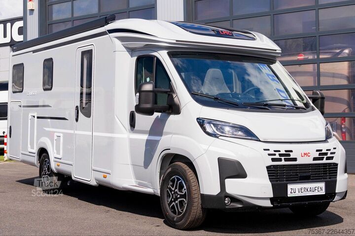 Félintegrált lakóautó LMC Cruiser 750 EL Messeangebot CSD 2026