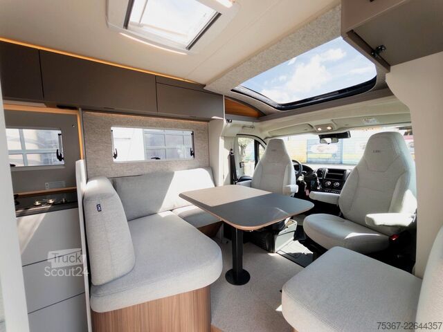 Félintegrált lakóautó LMC Cruiser 750 EL Messeangebot CSD 2026