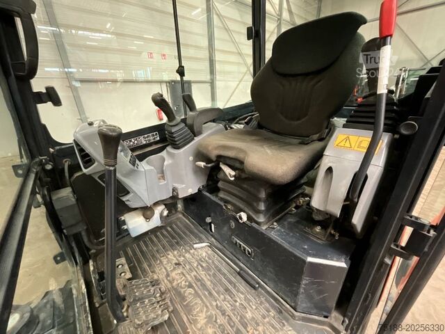 Minigraafmachine Kubota KX 027-4 HI