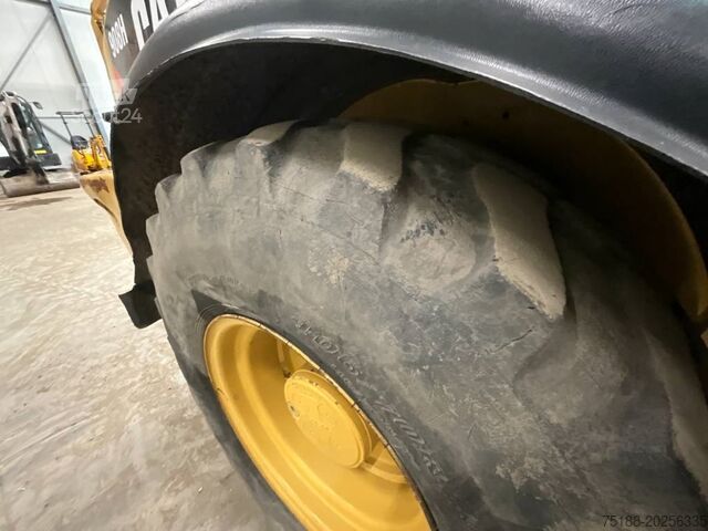 Radlader CAT 908 H