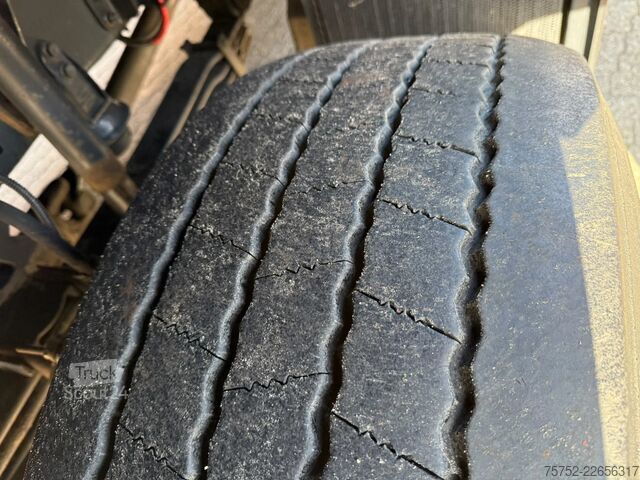Darus billenőplatós teherautó MAN TGS 33.440 6X6 HMF Kraan AHK 3 Zijdige Kipper A...