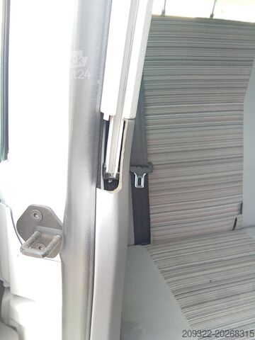 ван Volkswagen California Camper | 2 Letti 4 Posti | Cucinotto + Letto Tetto