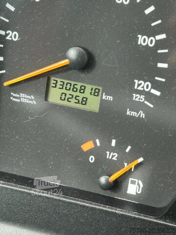 Tréner Mercedes-Benz Tourismo RHD*51 Sitze*WC*Küche*Retarder*Klima*4...