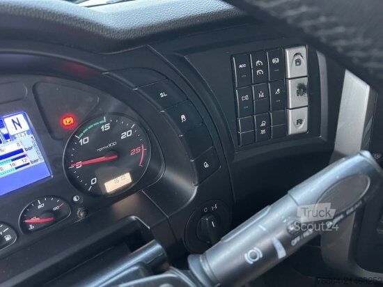 Великооб’ємний тягач IVECO STRALIS AS440, FULL-AIR, E6