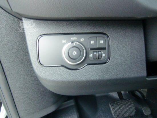 Umpikorja-auto MERCEDES-BENZ SPRINTER 319 CDI STANDARD, IEBETüR