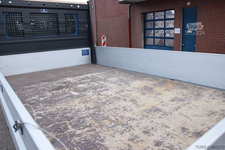 Pick-up skåpbil Iveco Daily  35S18 DOKA 7-Sitzer Pritsche Maxi AHK 3,5T