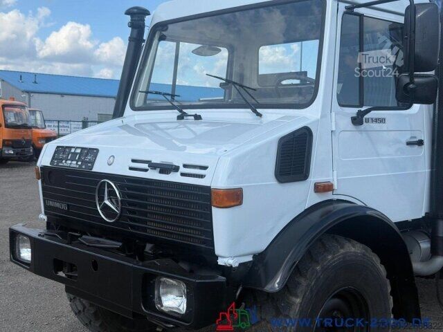 Vrachtauto met open laadbak Unimog U1450 Atlas 105.1 Fernbedieung 5t. Traglast 1.Hd