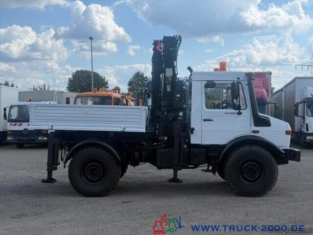 Vrachtauto met open laadbak Unimog U1450 Atlas 105.1 Fernbedieung 5t. Traglast 1.Hd