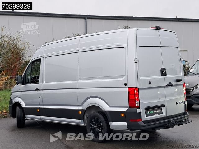 Magastetős kombi Volkswagen Crafter 177pk Automatik 180PS AHK L3H3 LED ACC ...