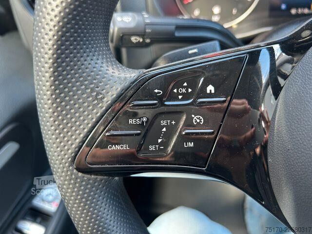 Kombi s vysokou strechou Mercedes-Benz Vito 116 CDI 9G AHK2,5to Klima LED Kamera
