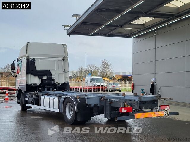 Systém BDF DAF CF 480 CF 4X2 BDF Spacecab Full Air suspension ...