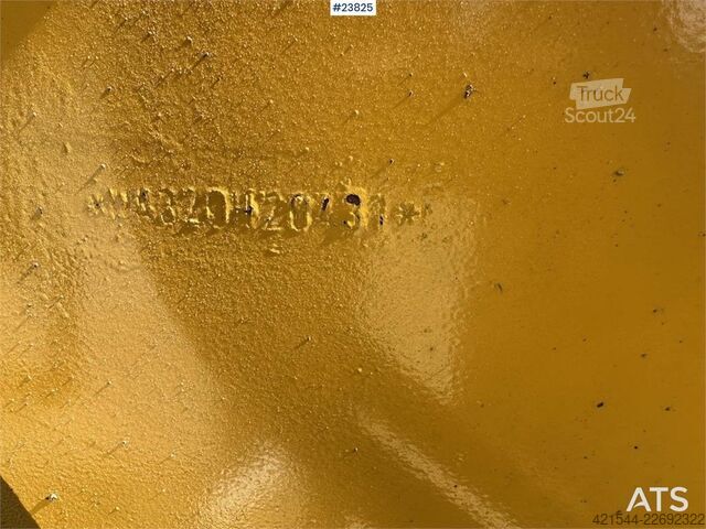 погрузчик Komatsu WA320-3H wheel loader for sale as partial repair p