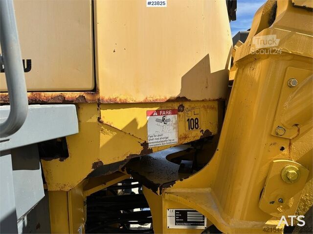 погрузчик Komatsu WA320-3H wheel loader for sale as partial repair p