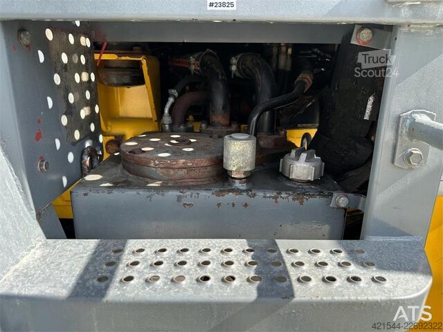 погрузчик Komatsu WA320-3H wheel loader for sale as partial repair p