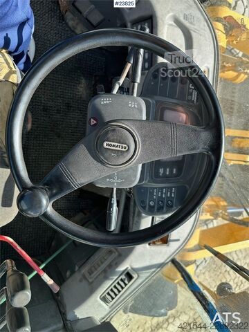погрузчик Komatsu WA320-3H wheel loader for sale as partial repair p
