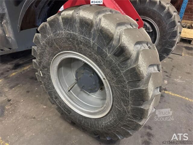 Krautuvas Taian TL2500 Wheel Loader w/ 2 Buckets and Pallet Forks