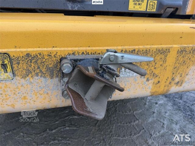 погрузчик Volvo L220H wheel loader w/ lever control, bucket and sc