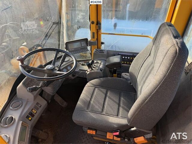 Chargeuse Volvo L90B wheel loader. WATCH VIDEO.