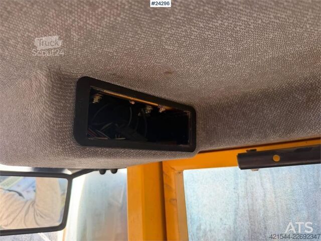 Chargeuse Volvo L90B wheel loader. WATCH VIDEO.