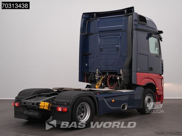 Standaard trekker Mercedes Actros 1846 4X2 Bigspace Retarder Mirrorcam Navi
