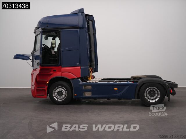 Standaard trekker Mercedes Actros 1846 4X2 Bigspace Retarder Mirrorcam Navi