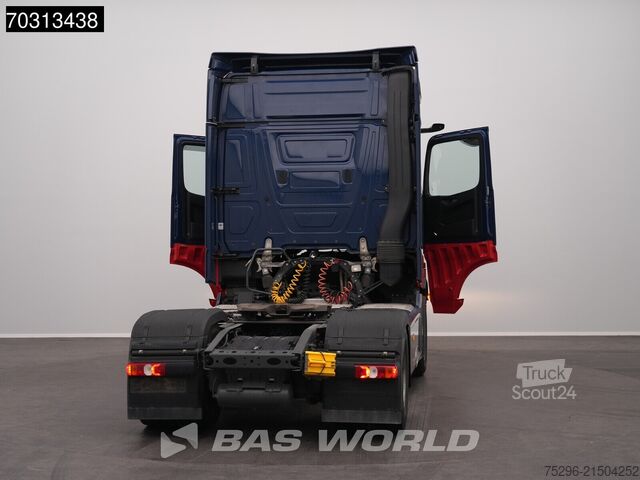 Standaard trekker Mercedes Actros 1846 4X2 Bigspace Retarder Mirrorcam Navi