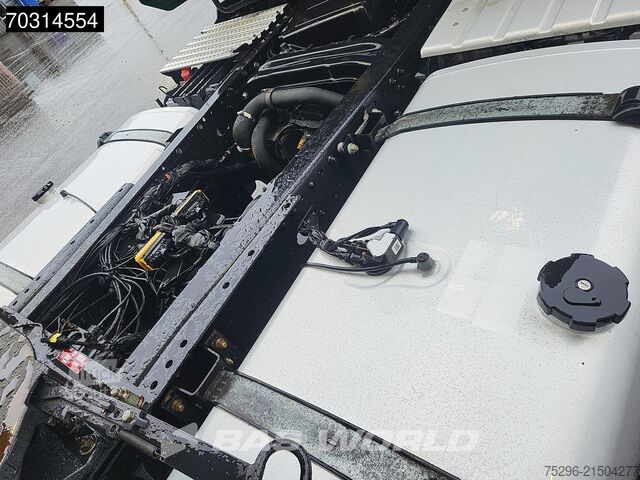 Ročník SZM MAN TGX 18.470 4X2 GX Mega Retarder 2xTanks