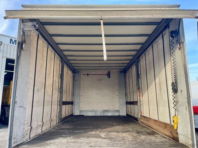 Schuifzeil Renault Midlum 180 11,9t  Manual.  490026 km, MOT 02-04...