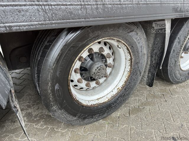 Transport chłodniczy/mrożony SOR Iberica SOR-S3E / Carrier Vector 1550 / Frigo / Loadlif...