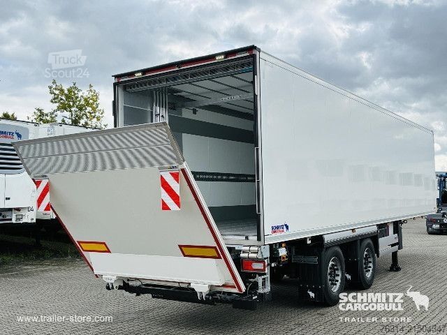 Naczepa chłodnia Schmitz Cargobull Tiefkühler Standard Ladebordwand