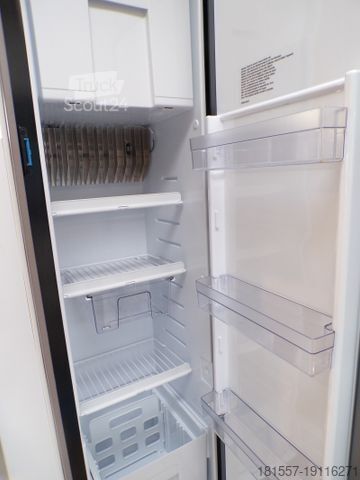 Ημιενσωματωμένο αυτοκινούμενο τροχόσπιτο BÜRSTNER Lyseo TD 684 G Harmony Line, SAT/TV, Markise