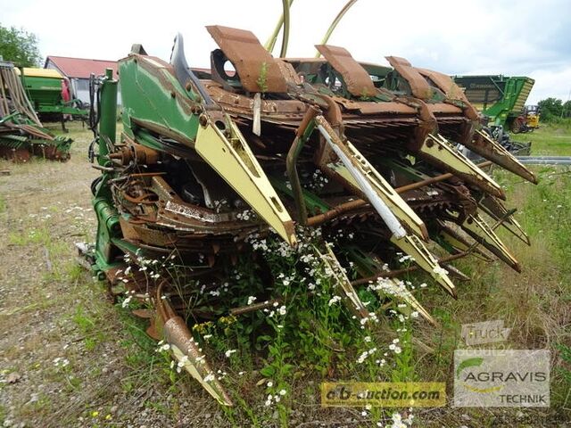 Комбайн для збирання врожаю Krone EASY COLLECT 903